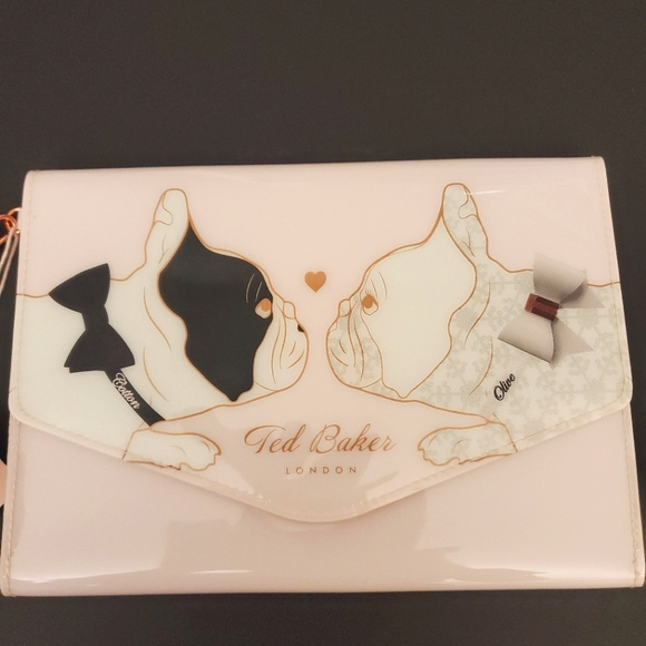Ted Baker - Kissing Pugs vinyl clutch NWT - Picture 2 of 11